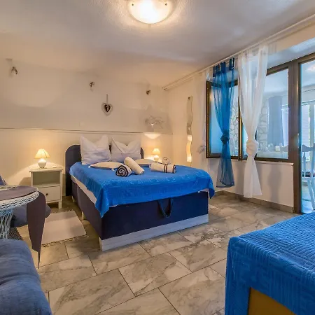 Susanne Apartament Novi Vinodolski