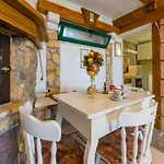 Susanne Apartmán