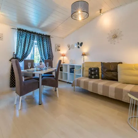 Apartment Susanne Novi Vinodolski
